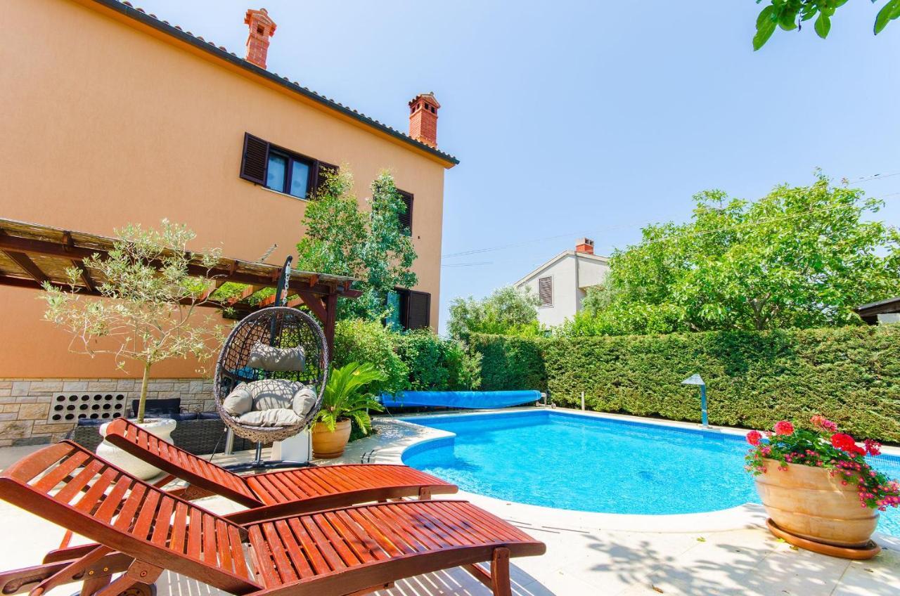 Apartment Ecio Vinkuran Kültér fotó