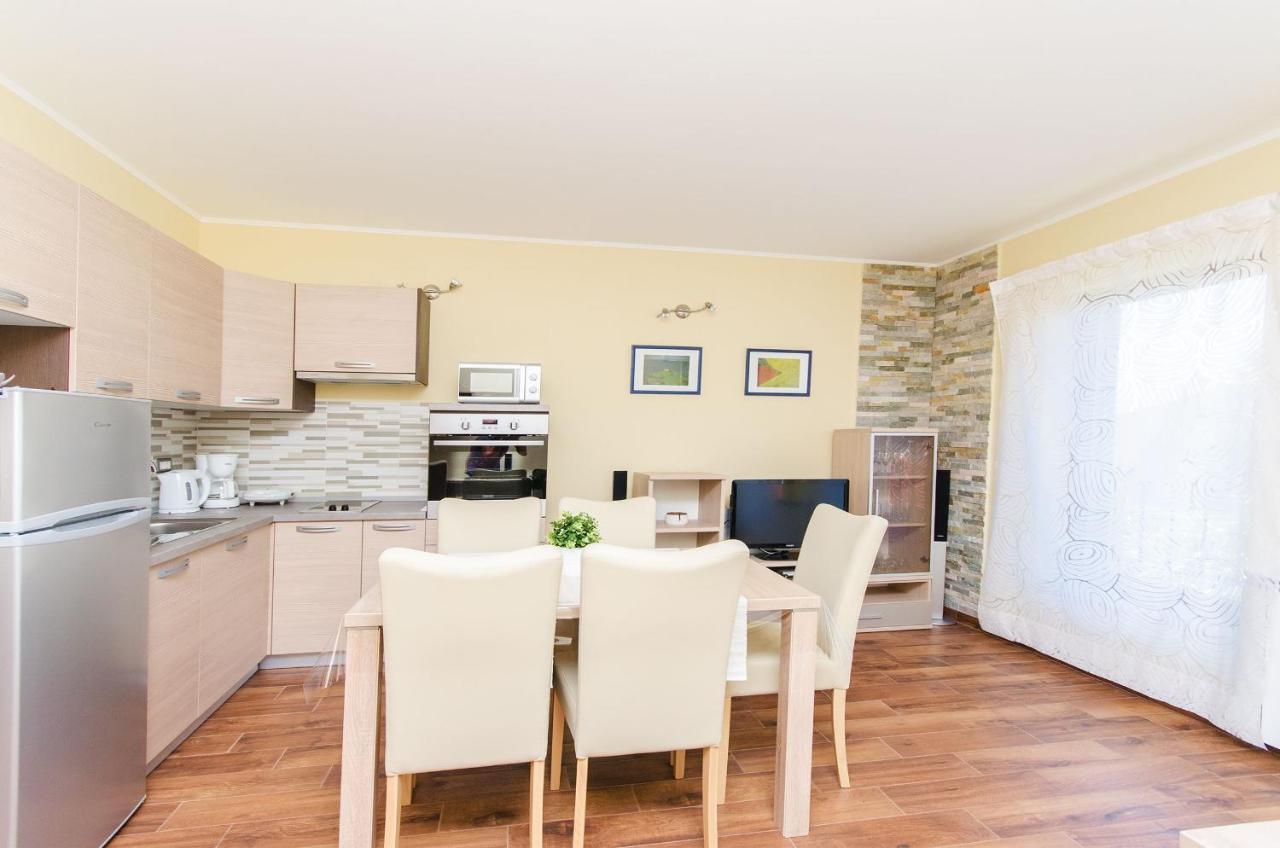 Apartment Ecio Vinkuran Kültér fotó