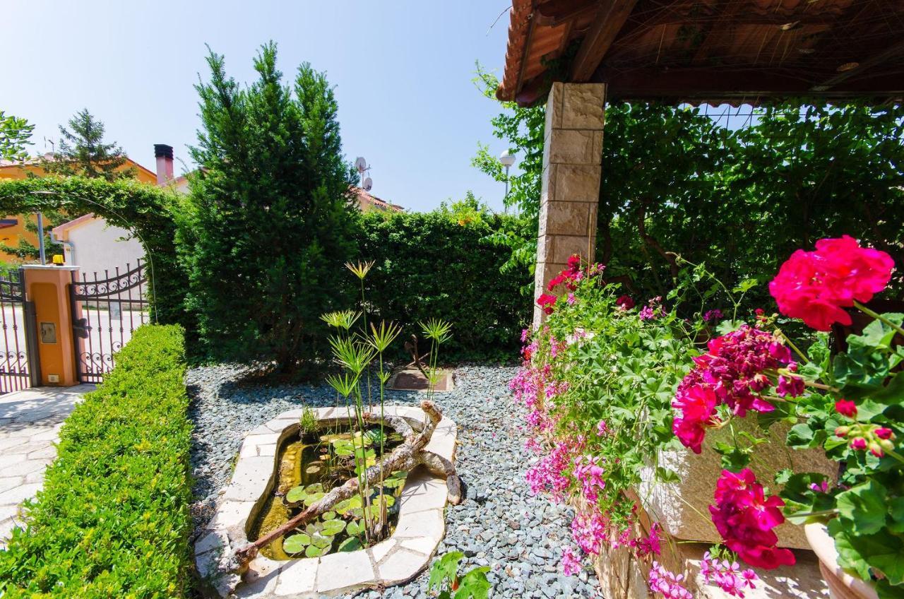 Apartment Ecio Vinkuran Kültér fotó